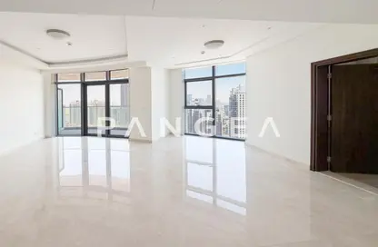 Apartment - 3 Bedrooms - 4 Bathrooms for rent in Imperial Avenue - Downtown Dubai - Dubai