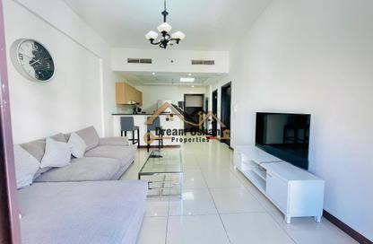 Apartment - 1 - 2 for rent in Mirage Residence - Dubai Silicon Oasis - Dubai