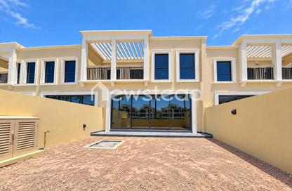 Townhouse - 4 - 3 for rent in Malta - Damac Lagoons - Dubai