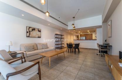 Apartment - 2 Bedrooms - 3 Bathrooms for rent in Marina Residences 1 - Marina Residences - Palm Jumeirah - Dubai