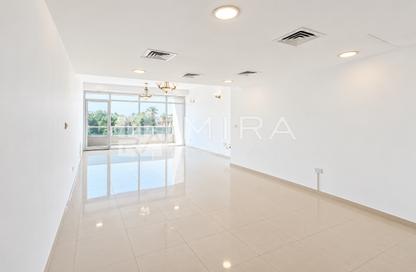 Apartment - 3 - 3 for rent in Port Saeed 202 - Port Saeed - Deira - Dubai