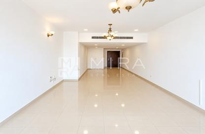 Apartment - 3 - 3 for rent in Port Saeed 202 - Port Saeed - Deira - Dubai