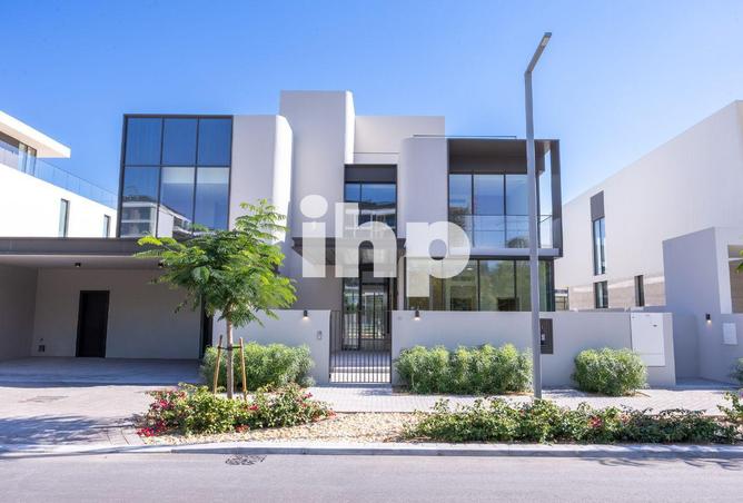 82374881 - Property Image 2