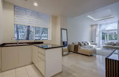 Apartment - 1 Bedroom - 2 Bathrooms for sale in Oceana Atlantic - Oceana - Palm Jumeirah - Dubai
