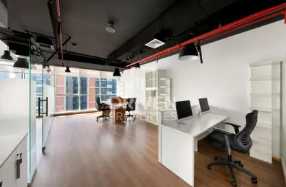 Office Space - Studio - 1 Bathroom for rent in Lake Central - Business Bay - Dubai
