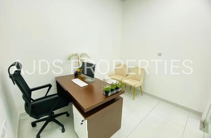 Office Space - Studio - 1 Bathroom for rent in Red Avenue - Al Garhoud - Dubai