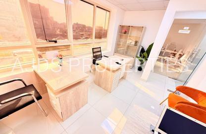 Office Space - Studio - 1 Bathroom for rent in Silver Home Building - Hor Al Anz - Deira - Dubai