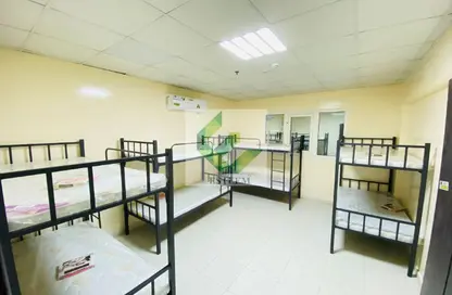 Staff Accommodation - Studio for rent in M-20 - Mussafah Industrial Area - Mussafah - Abu Dhabi