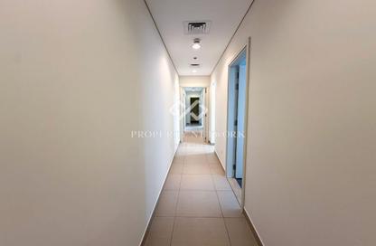 Apartment - 3 Bedrooms - 4 Bathrooms for sale in Dubai Jewel Tower - Dubai Media City - Dubai