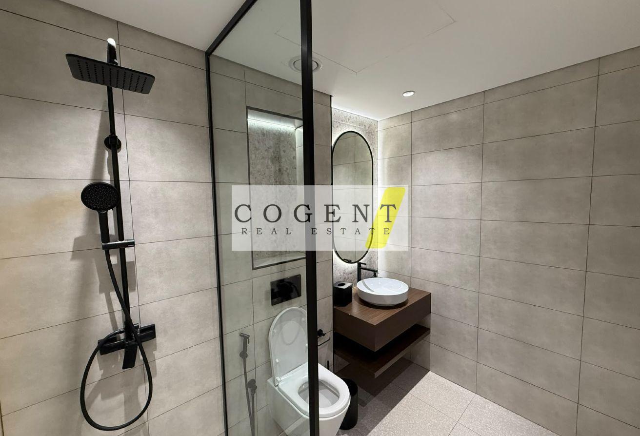 Modern Style |Private Pool | Prime Location. photo 17