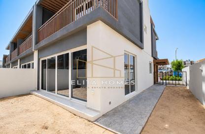 Townhouse - 4 Bedrooms - 4 Bathrooms for rent in Verona - Damac Hills 2 - Dubai