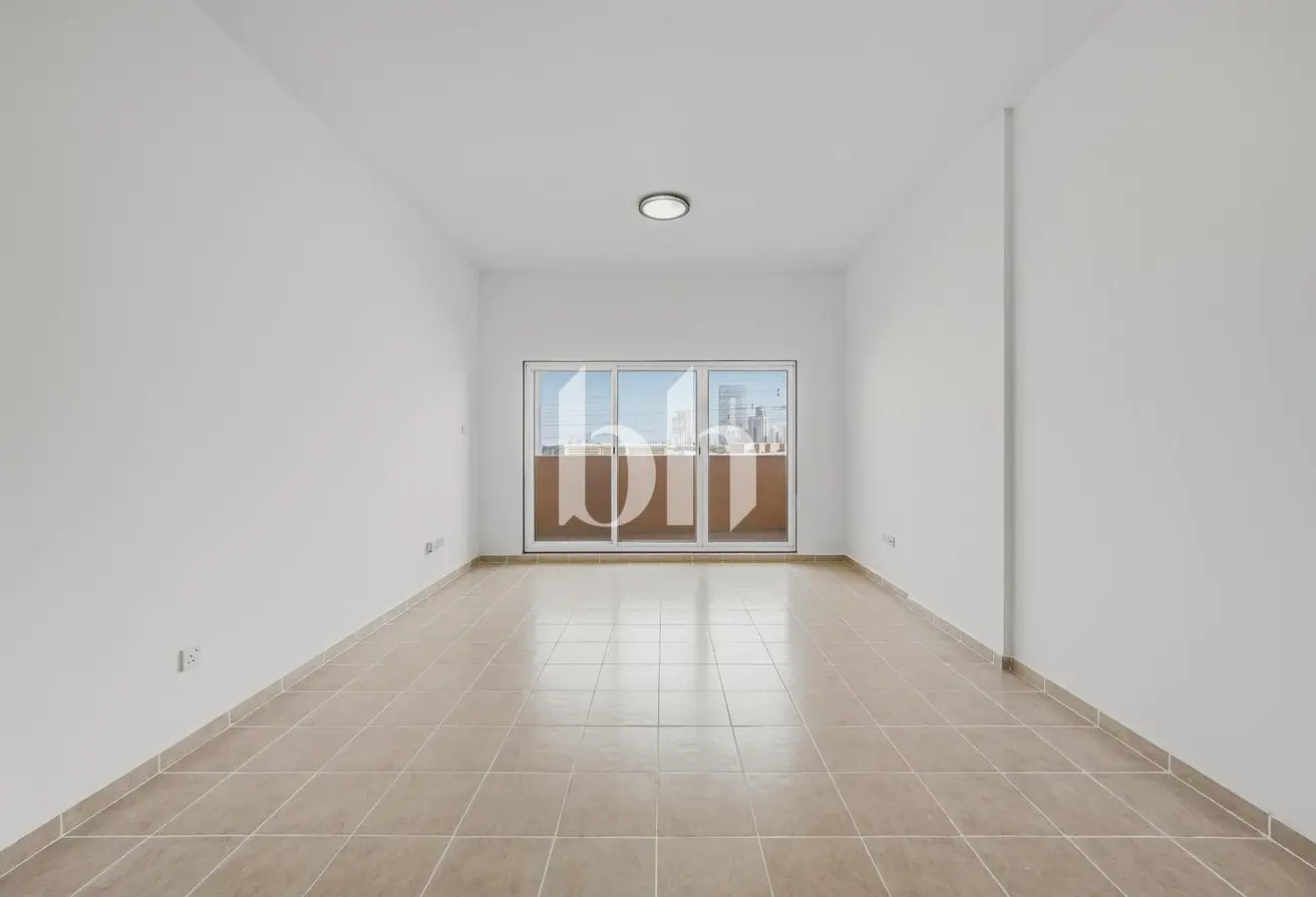 155544018 - Property Main Image