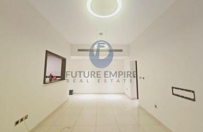 Apartment - 1 - 2 for rent in Emerald Jadaf Metro - Al Jaddaf - Dubai Apartment - 1 - 2 for rent in Emerald Jadaf Metro - Al Jaddaf - Dubai