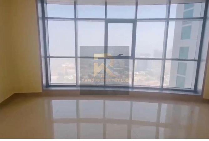 87048381 - Property Image 3