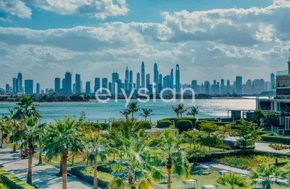 Apartment - 3 Bedrooms - 4 Bathrooms for rent in The 8 - The Crescent - Palm Jumeirah - Dubai