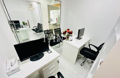 Office Space - Studio - 1 Bathroom for rent in Reem Residency - Al Karama - Dubai