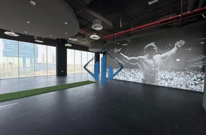 طابق كامل - استوديو - 2 حمامات للايجار في ذا سكوير ايكزكيوتيف باي - دفن الخور - رأس الخيمة