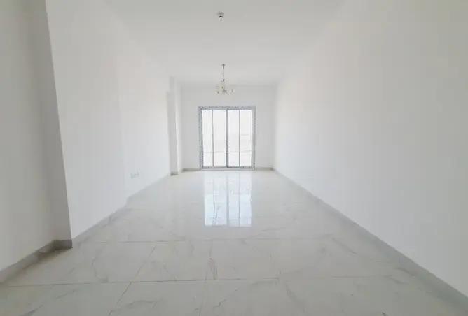 141924467 - Property Image 3