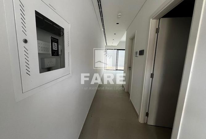 121122555 - Property Image 3
