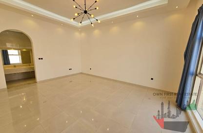 Villa - 5 Bedrooms - 7 Bathrooms for rent in Nad Al Sheba 4 - Nad Al Sheba - Dubai Villa - 5 Bedrooms - 7 Bathrooms for rent in Nad Al Sheba 4 - Nad Al Sheba - Dubai