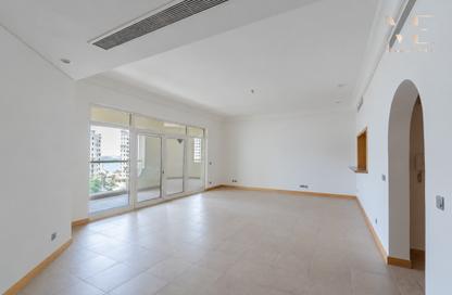 Apartment - 2 - 3 for rent in Al Khushkar - Shoreline Apartments - Palm Jumeirah - Dubai