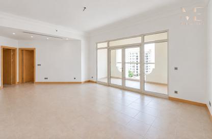 Apartment - 2 - 3 for rent in Al Khushkar - Shoreline Apartments - Palm Jumeirah - Dubai