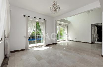 Villa - 4 Bedrooms - 5 Bathrooms for rent in Entertainment Foyer - Mediterranean Clusters - Jumeirah Islands - Dubai