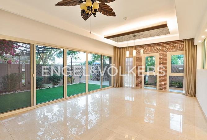 56151952 - صورة العقار 3