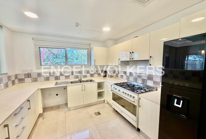 56151952 - Property Image 3
