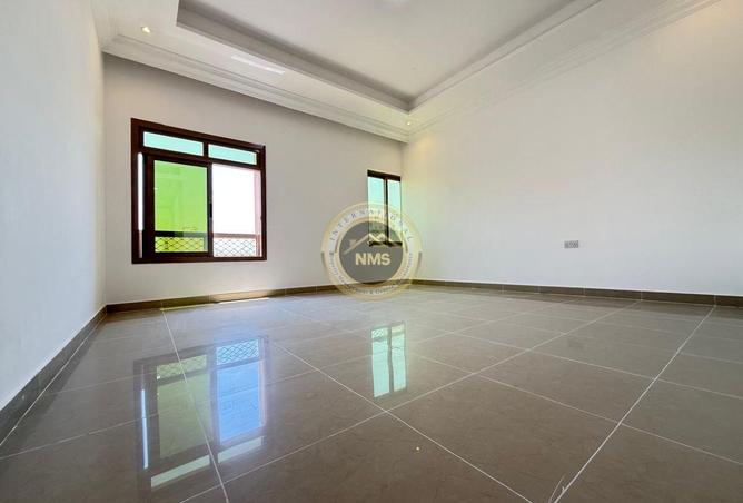 121543087 - Property Image 3