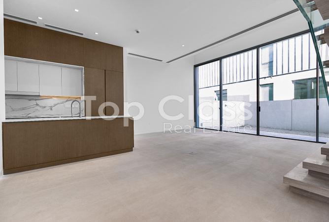 102010724 - Property Main Image