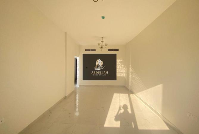 68271307 - Property Image 3