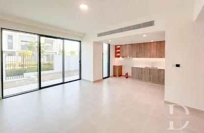 Villa - 3 - 4 for rent in May - Arabian Ranches 3 - Dubai Villa - 3 - 4 for rent in May - Arabian Ranches 3 - Dubai