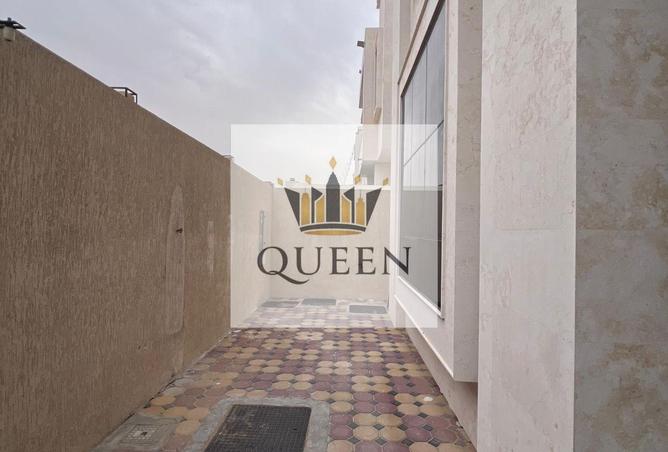 104255886 - Property Image 3