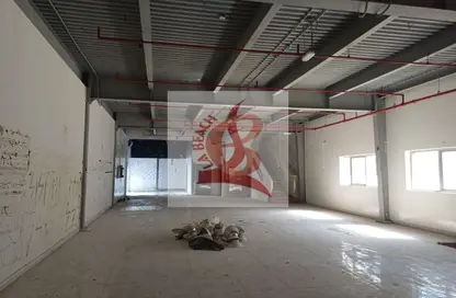 Warehouse - Studio - 1 Bathroom for rent in Al Quoz Industrial Area - Al Quoz - Dubai