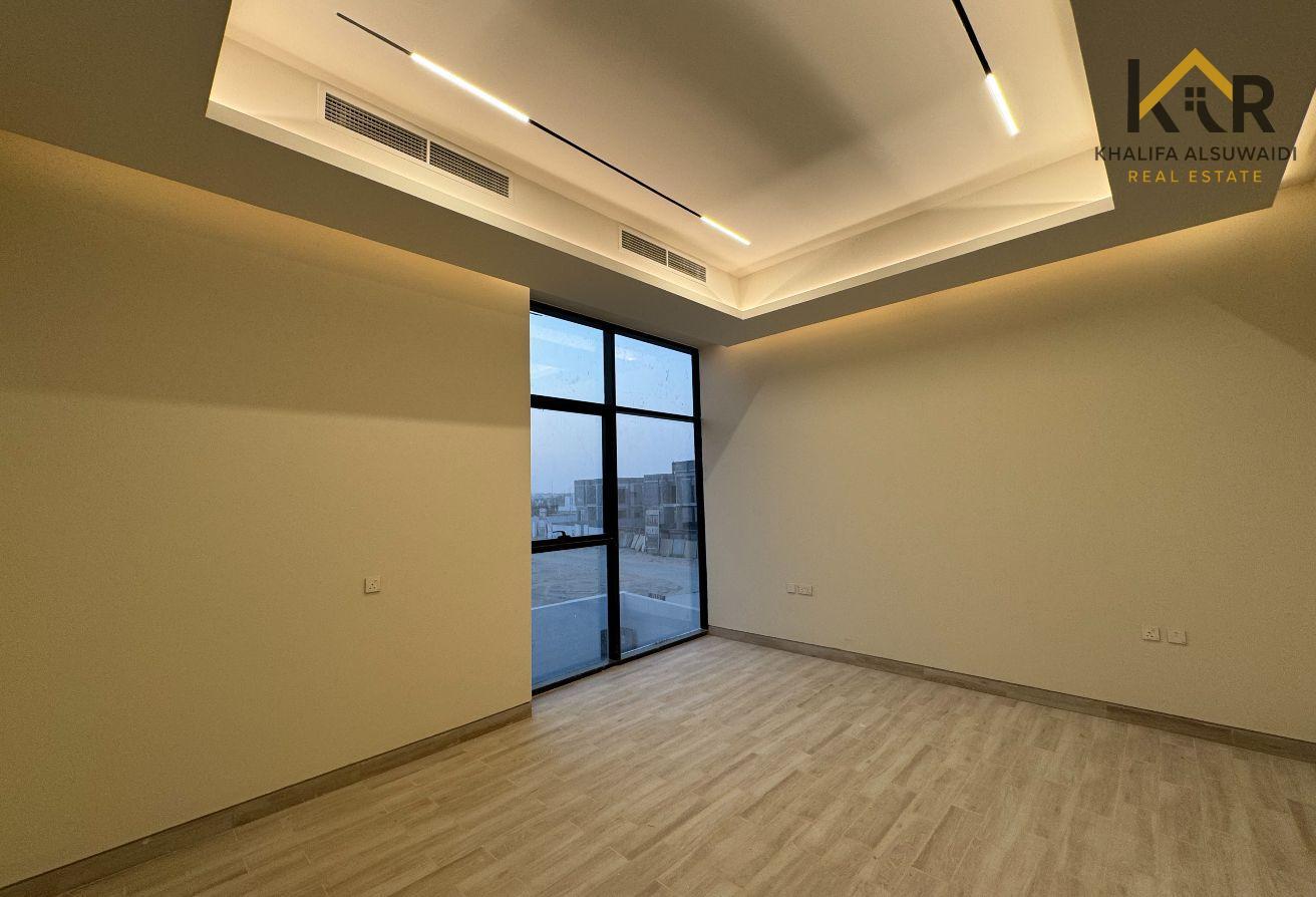 Ultra Luxury | Elevator | Swimming Pool photo 16