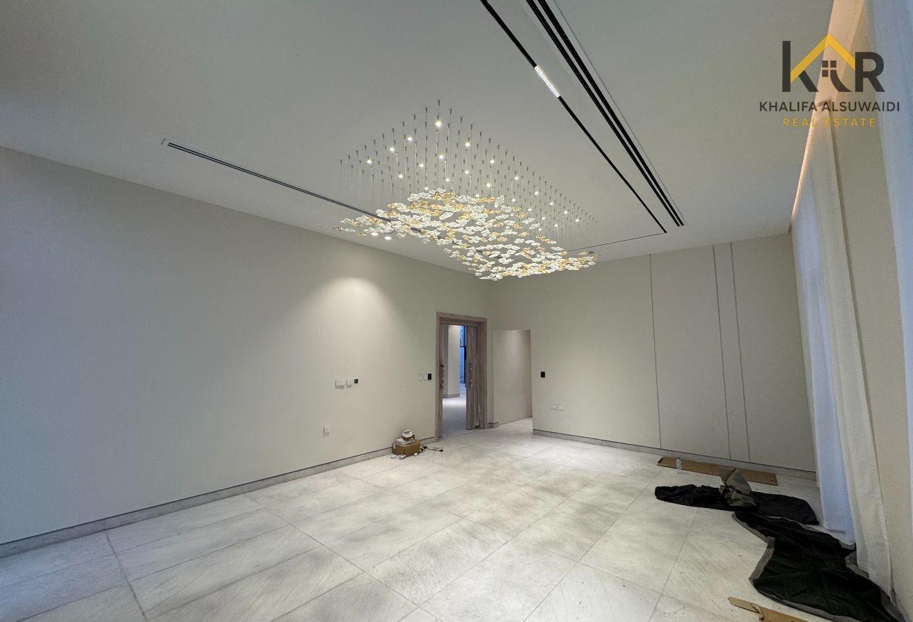 Ultra Luxury | Elevator | Swimming Pool photo 13