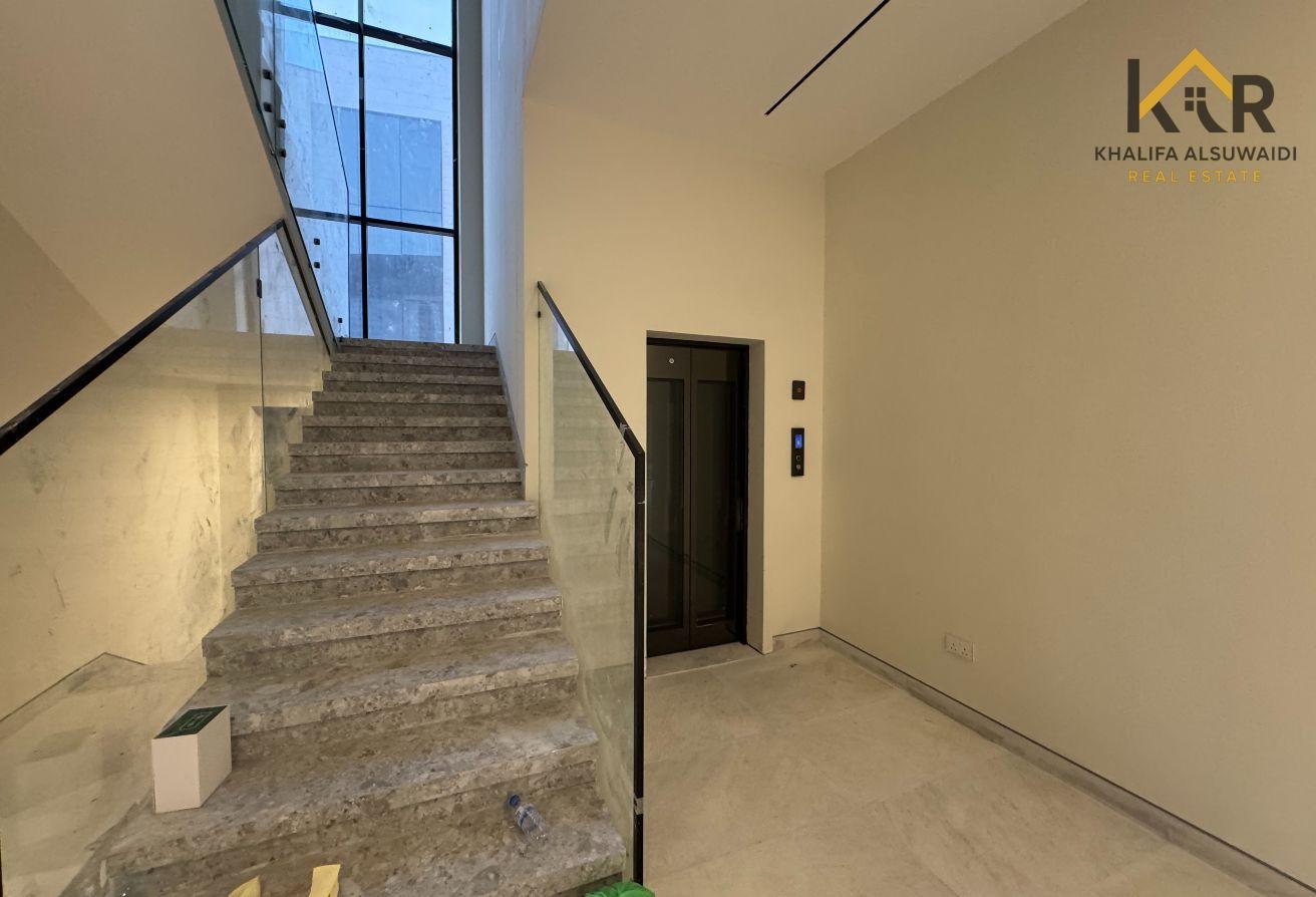 Ultra Luxury | Elevator | Swimming Pool photo 6