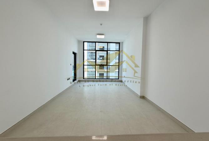 84495423 - Property Image 3