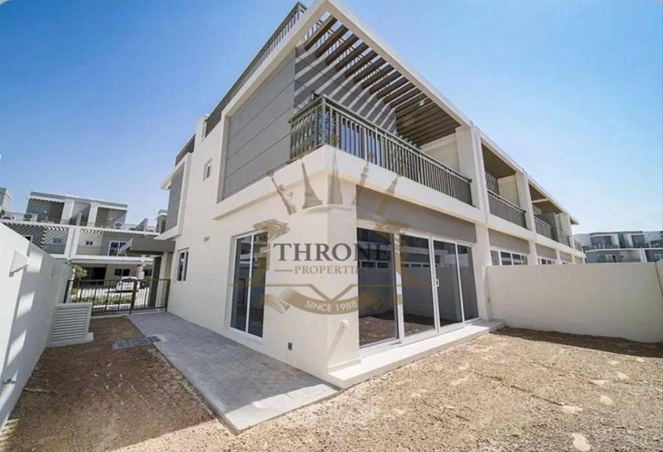 Brand New | 3BR | Bigger Plot | L-Shaped Garden photo 4