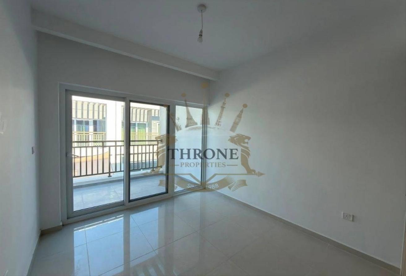 Brand New | 3BR | Bigger Plot | L-Shaped Garden photo 11