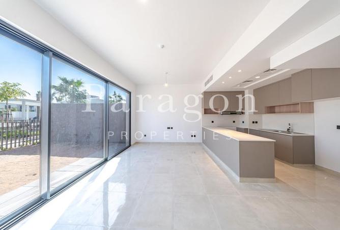 73844493 - Property Image 3