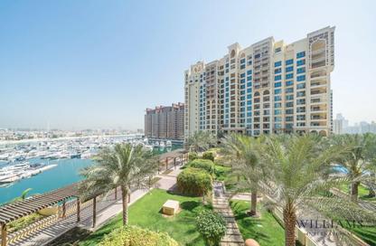 Apartment - 2 Bedrooms - 2 Bathrooms for rent in Marina Residences 5 - Marina Residences - Palm Jumeirah - Dubai