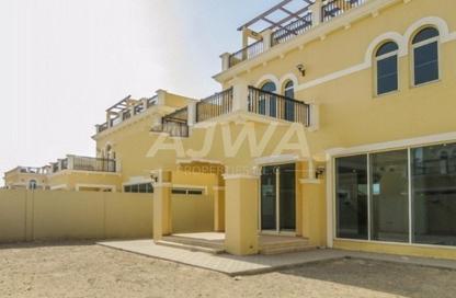 Villa - 4 - 6 for sale in Legacy Nova Villas - District 9 - Jumeirah Park - Dubai