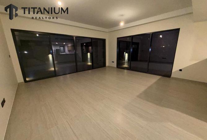 122003999 - Property Image 3
