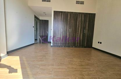 Apartment - 1 - 2 for rent in Rukan Tower C - Rukan Tower - Rukan - Dubai