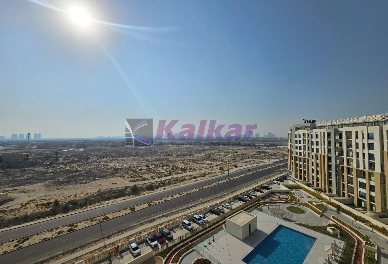 Modern 1 B/R | well maintained | Vacant photo 4