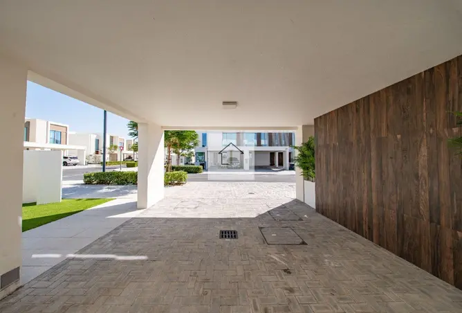 119481380 - Property Image 3