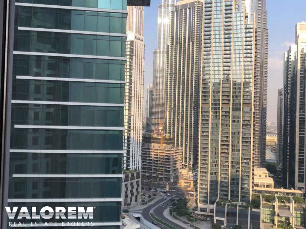 Fully Furnished | Vacant | Burj Khalifa View — image 17