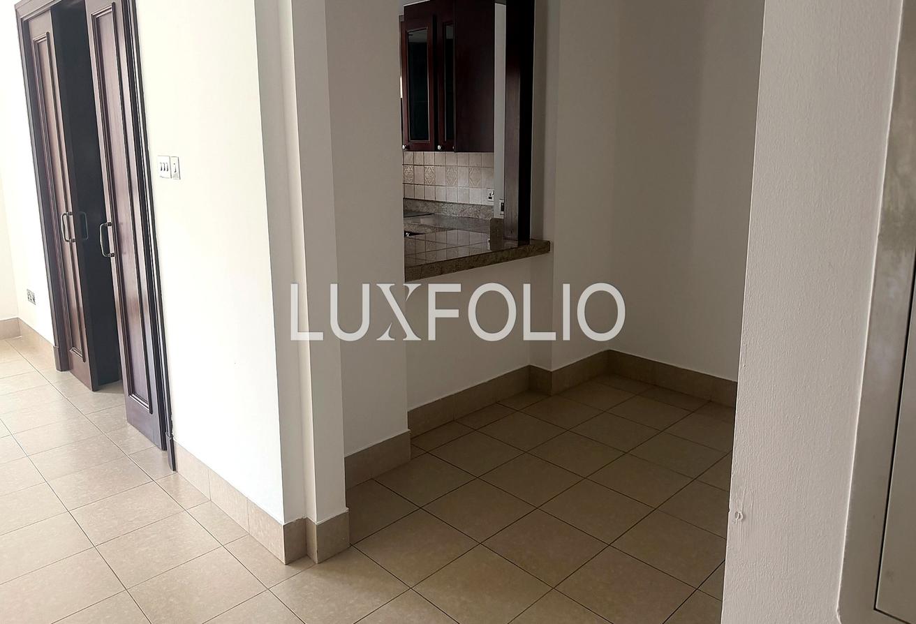 OT Specialist | Separate Dining | Pool Facing photo 12